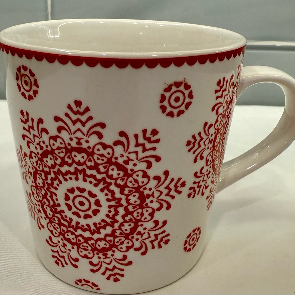 Ciroa New Bone China Snowflake Mug
